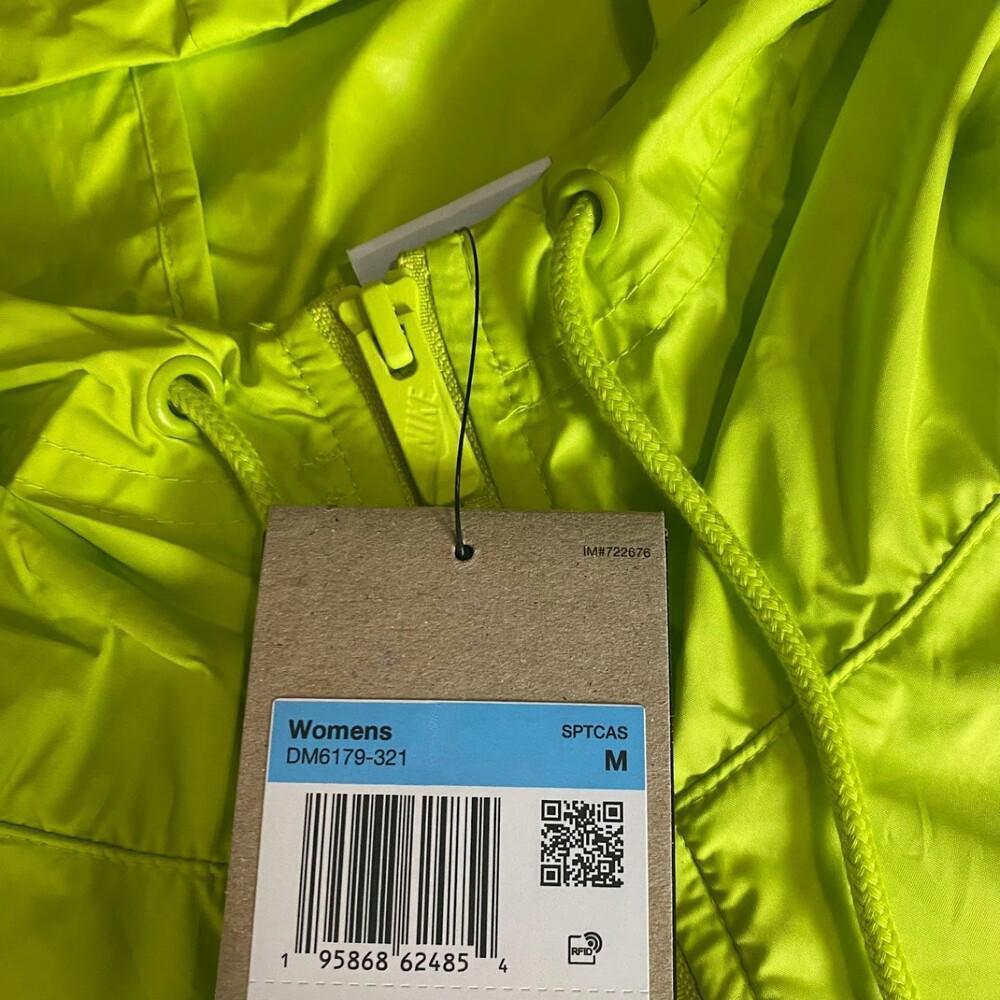 Nike Windbreaker Jacket - Picture 4 of 4